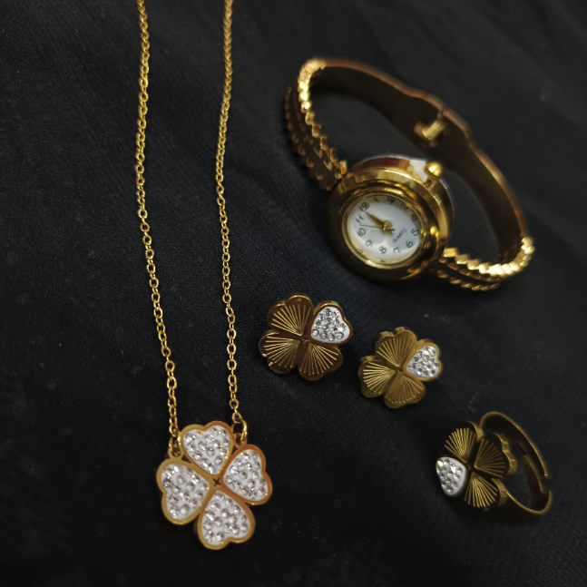 Clover Luxe Bundle