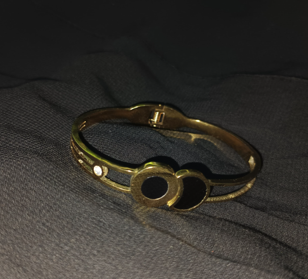 Noir Orbit Cuff – Twin circle gold bangle